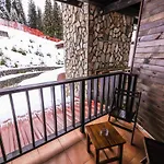Grand Monastery Violet With One Bedroom And A Terrace