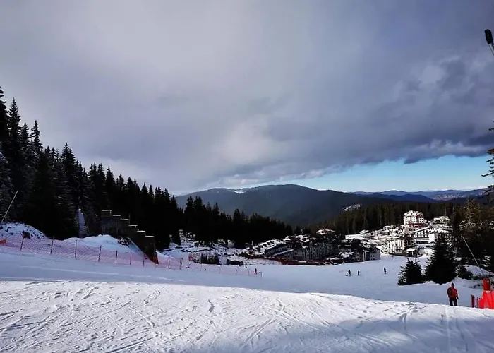 Grand Monastery Violet With One Bedroom And A Terrace Apartment Pamporovo